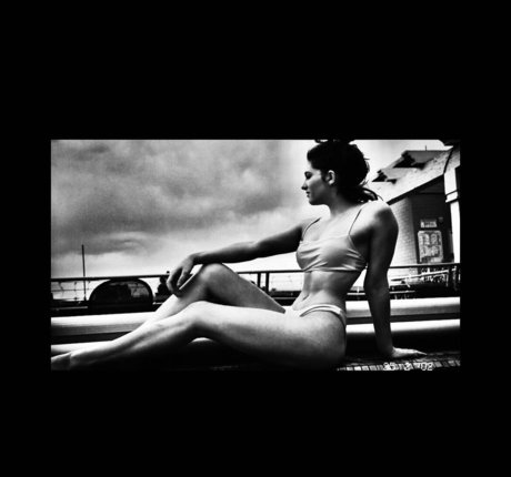 Willow Shields model nude gallery