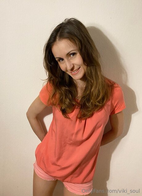 Viki Soul adult model img