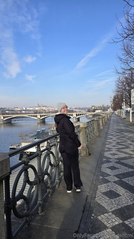 old milf onlyfans sexy gallery