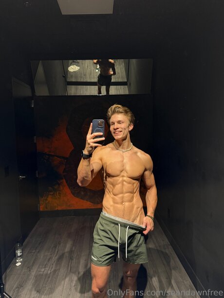 Seandawnfree model sex gallery