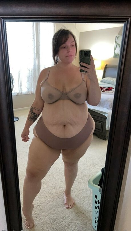 mommagerthfree art actress pictures