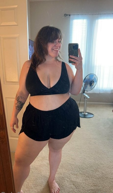 mommagerthfree top star photo