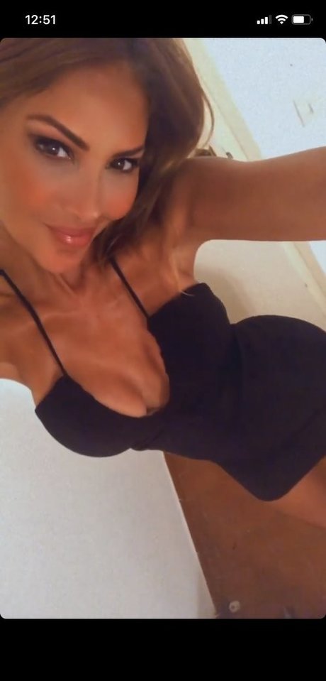 Yasmine Lafitte star xxx pics