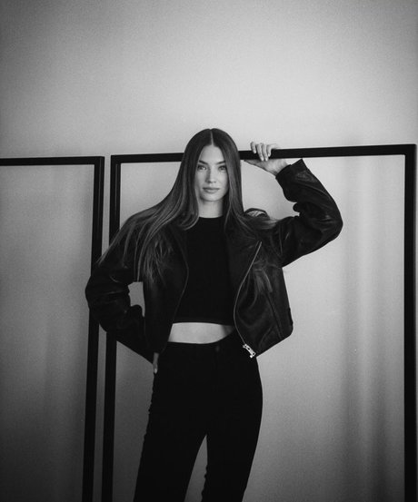 threesome amateur onlyfans free xxx pics