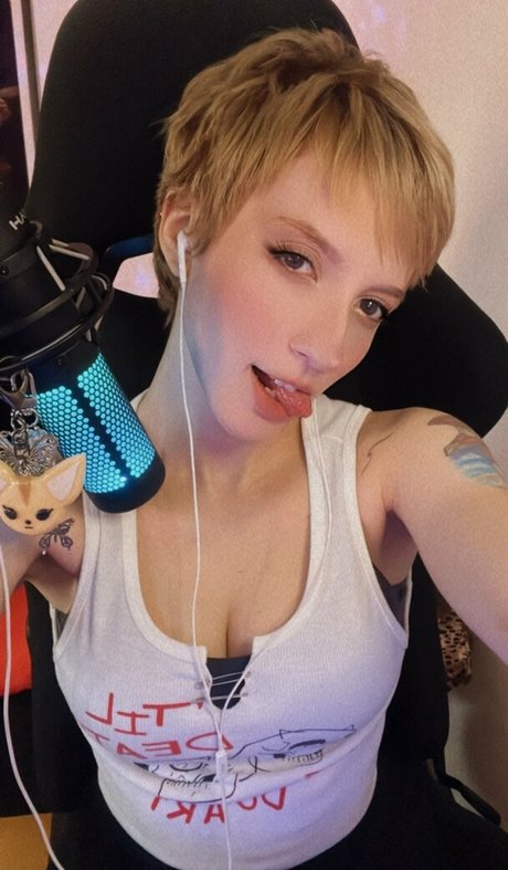 Akemy Sama top pornstar picture