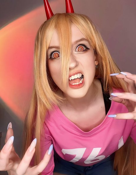 Akemy Sama pretty model archive