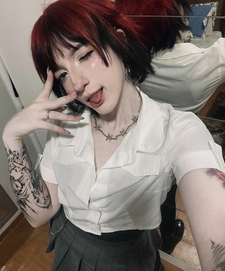 Akemy Sama model best pictures