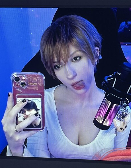 Akemy Sama nude model images