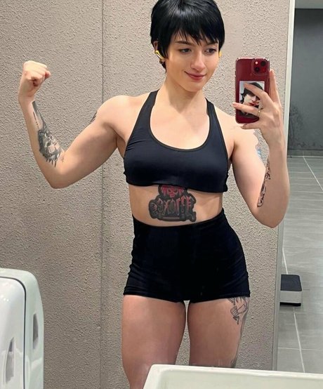 Akemy Sama xxx star images