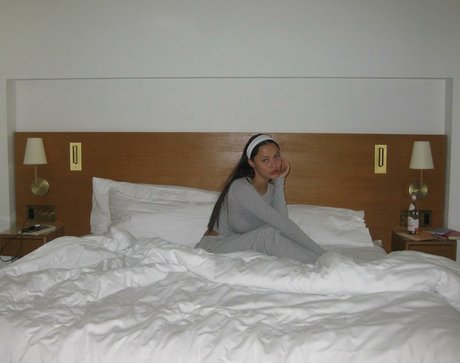 Fiona Barron model photo