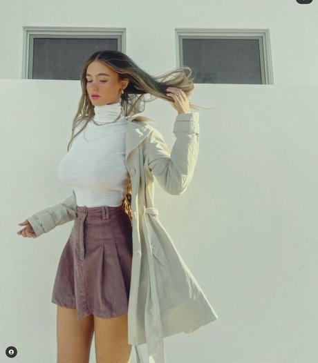 black midget onlyfans sexy nudes photos