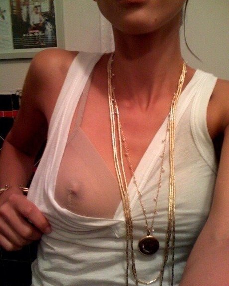 skinny white girl onlyfans free porn pics