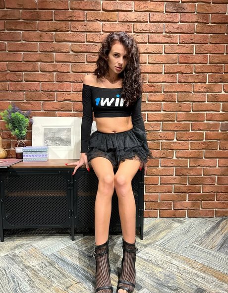 katerich21 star sex img