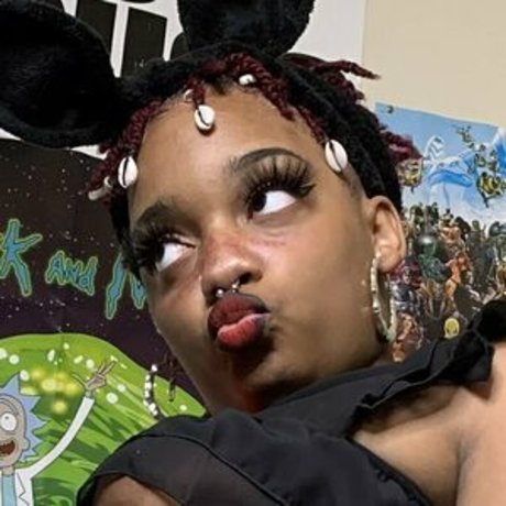 katanafilosa sex actress pic