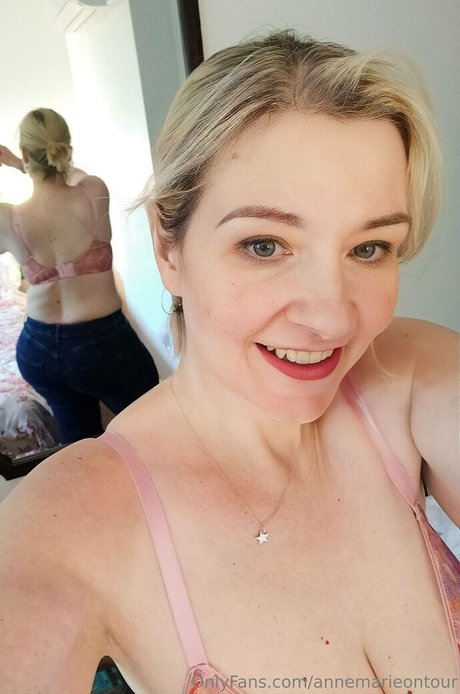 annemarieontour star adult pictures