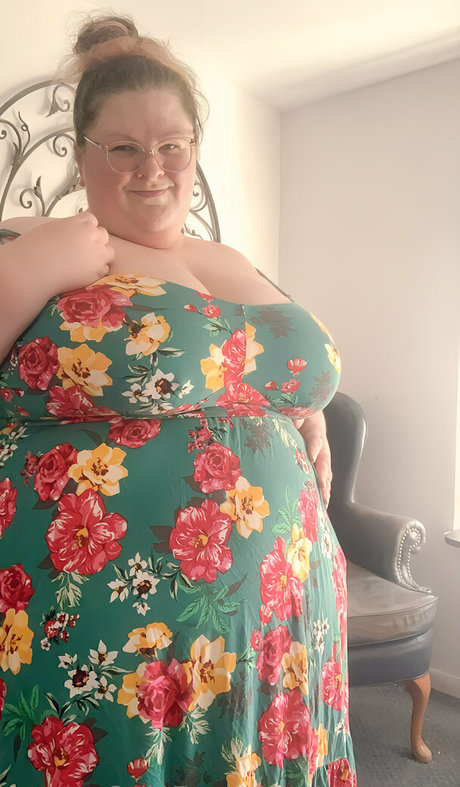 mrsapple star pornographic photos