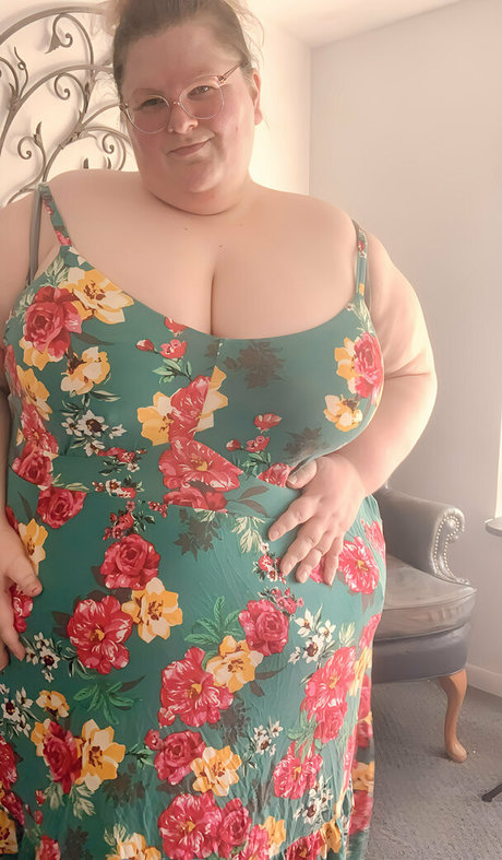 mrsapple star nude pic