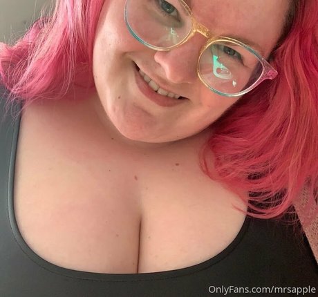 mrsapple pornstar adult image