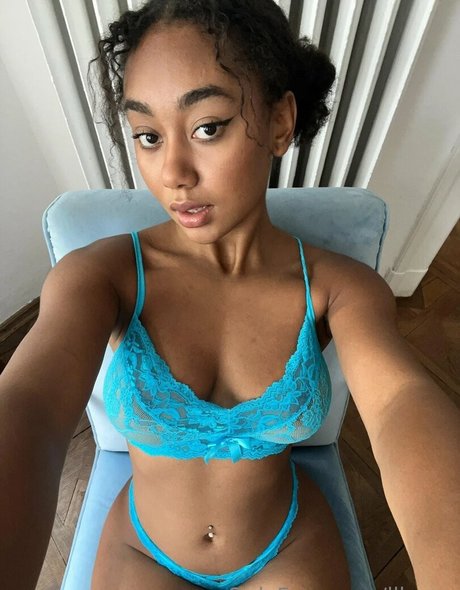 Elizabeth Anorue xxx model pictures