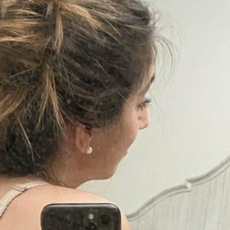 christinakhalil star top image