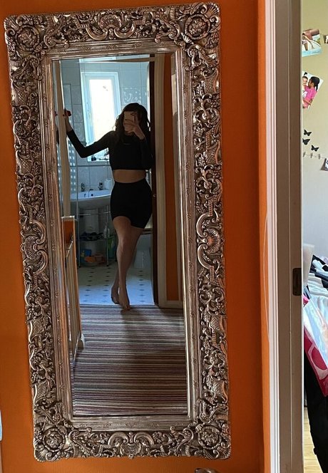 mature asian onlyfans sexy naked pics