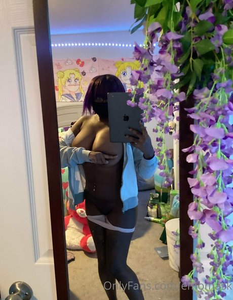 emomask pornographic actress pic