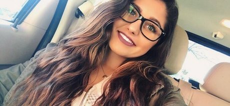 Julia Olivia naked actress image