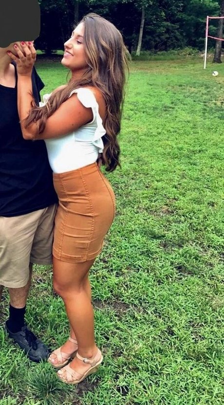 Julia Olivia Profile pic