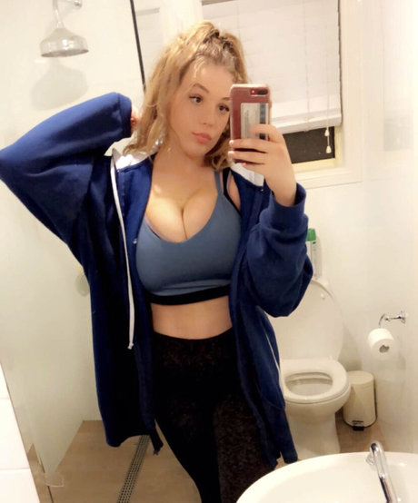 Alida Moya star porn pics