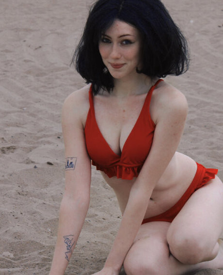 ValiantFox perfect actress pics