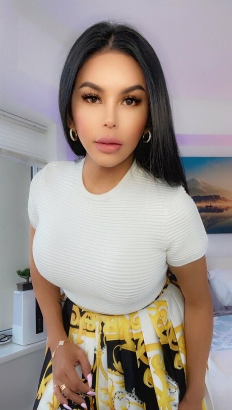 goth girls onlyfans hd pics