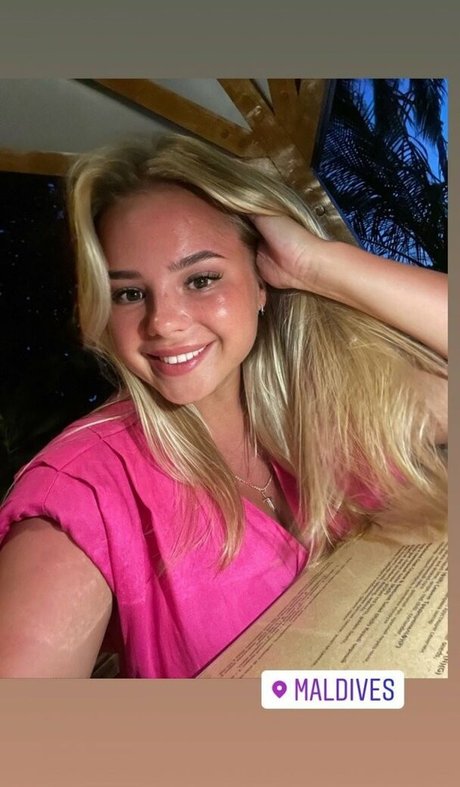 katyshka2208 pornstar nude images