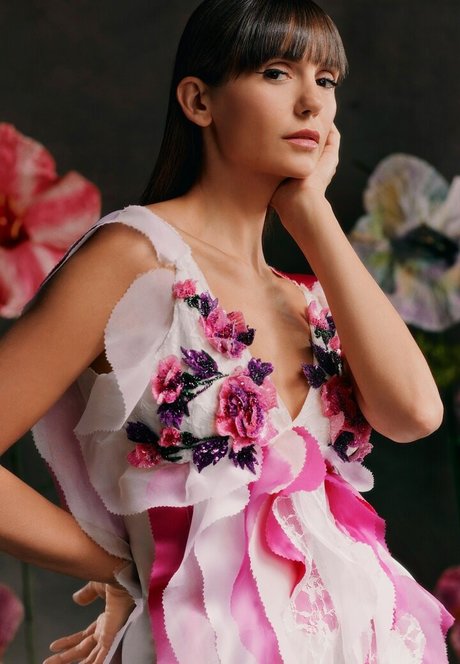 Nina Dobrev pornstar sexy photos