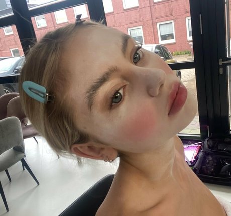 Leni Klum pornographic star pictures