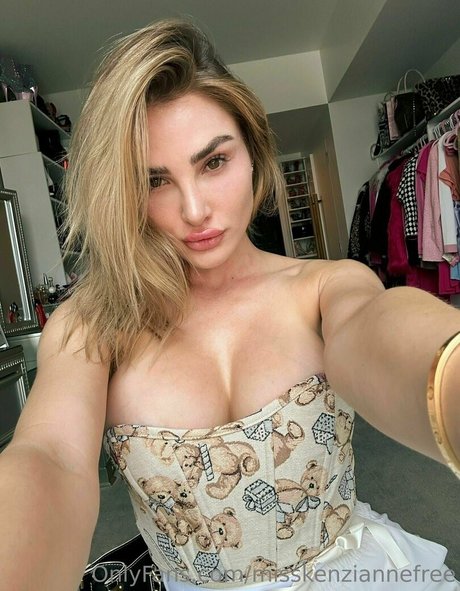 misskenziannefree model pretty galleries