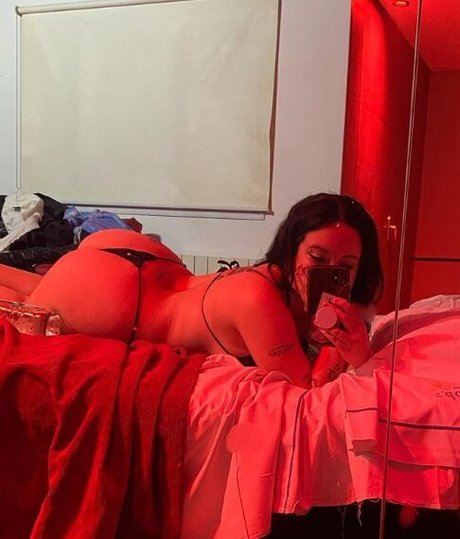 Sol Hudson pornstar sex picture