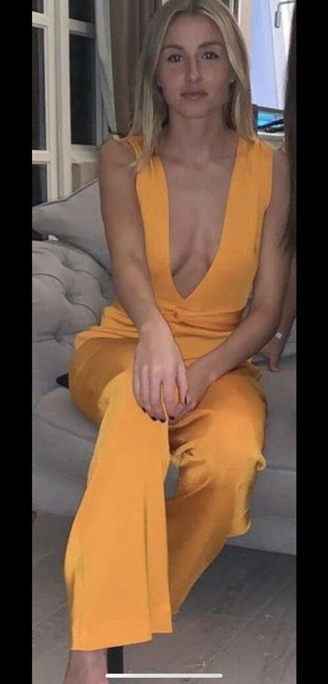 Leah Williamson xxx pornstar gallery