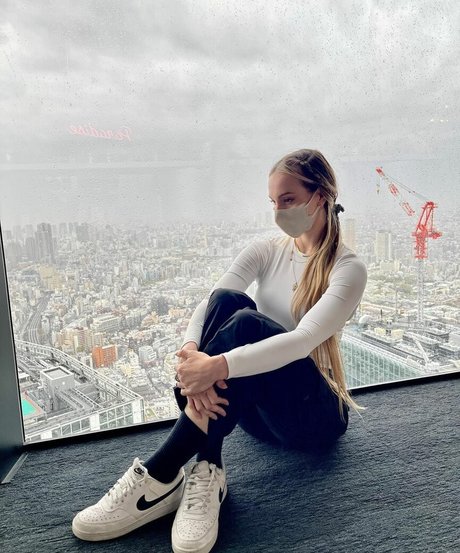 Fasffy porn star pics