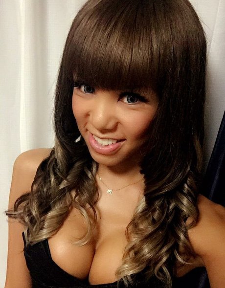 Ts Miran sexy actress pic