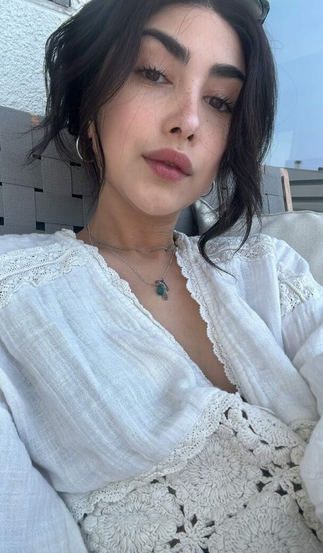 Alexa Mansour nudes actress galleries