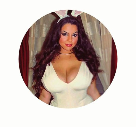 iloveteniah xxx pornstar gallery