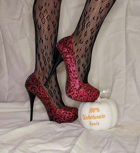 chanelrose144 perfect actress pics