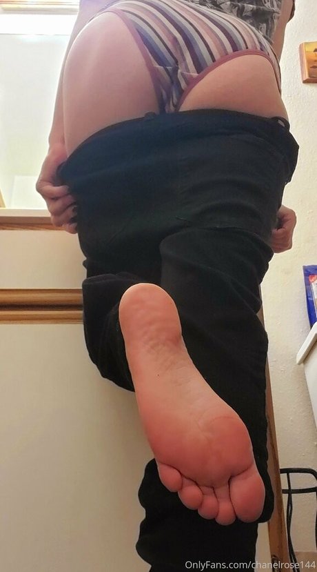chanelrose144 star naked img