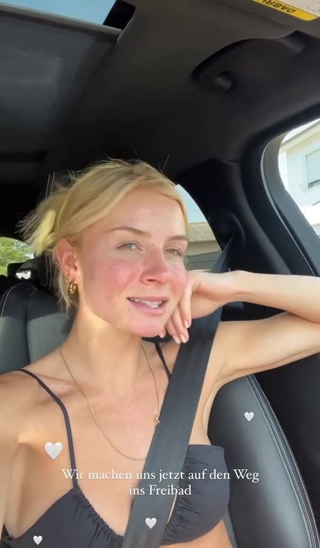 plus size onlyfans hot photo