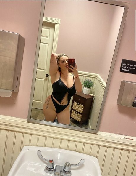 alicortese adult star img