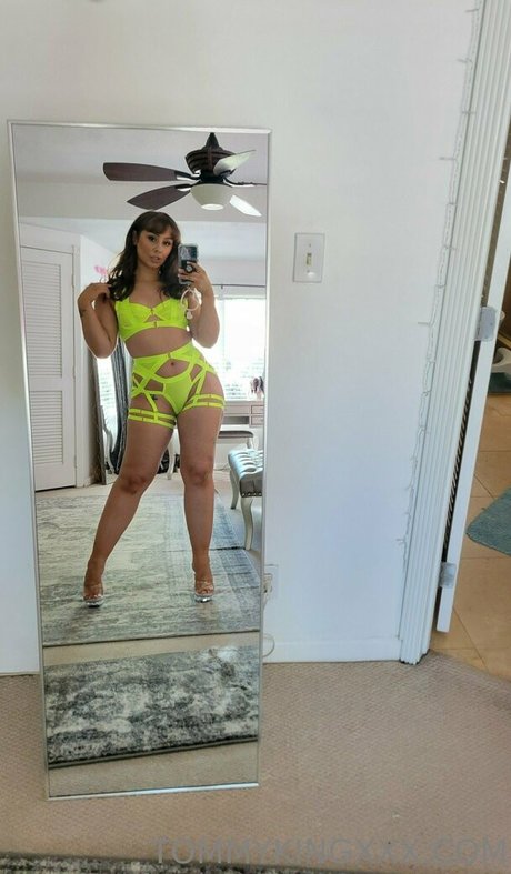 tommykingfree nude star pic