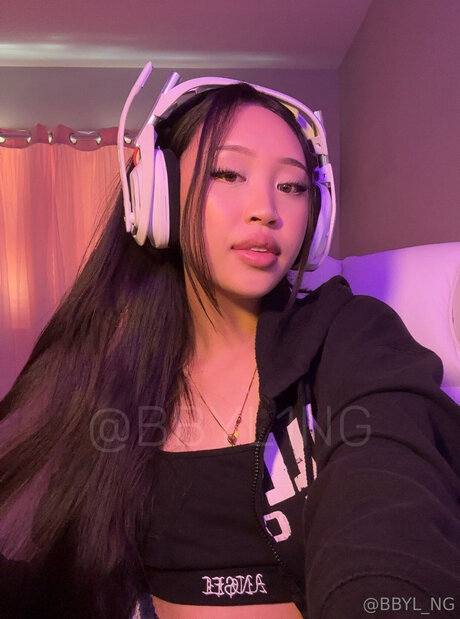 bbyl ng pornstar naked photos