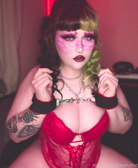 slam thot pornstar naked picture