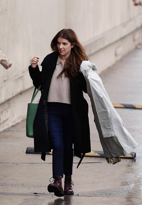 Anna Kendrick star best photos