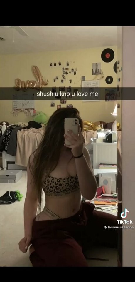 Elsuzannee star pornographic photo